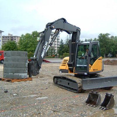 Pelles sur chenilles Mecalac 714MCe