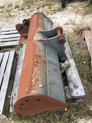 Godet curage Volvo 1 500 mm