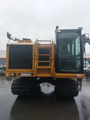 Tombereau sur chenilles Morooka MST2200VDR
