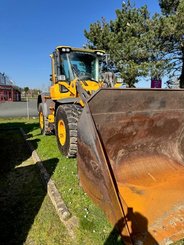 Chargeuse sur pneus Volvo L90H - 2
