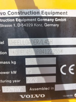 Chargeuses sur pneus compactes Volvo L45H