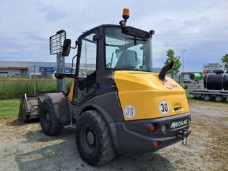 Chargeuse articulée Mecalac AX1000 - 1