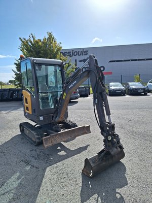 Mini pelles Volvo EC18D