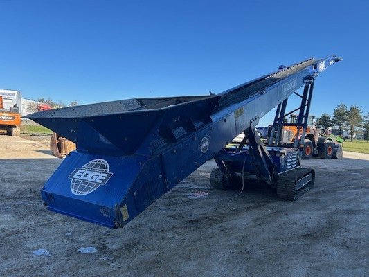 Convoyeur sur chenilles occasion Edge TS6540