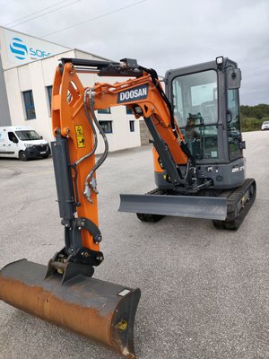 Mini pelles - DX27Z-7