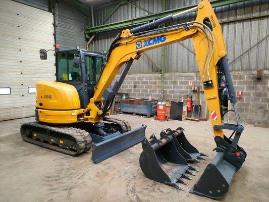 Mini pelles XCMG XE55E