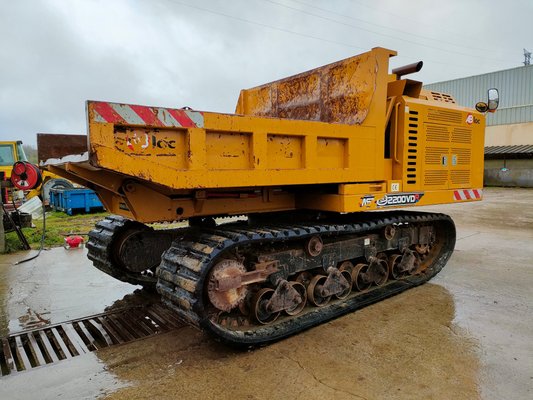 Tombereau sur chenilles Morooka MST2200VDR