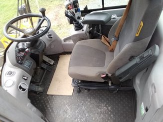 Chargeuse sur pneus Volvo L90H - 12