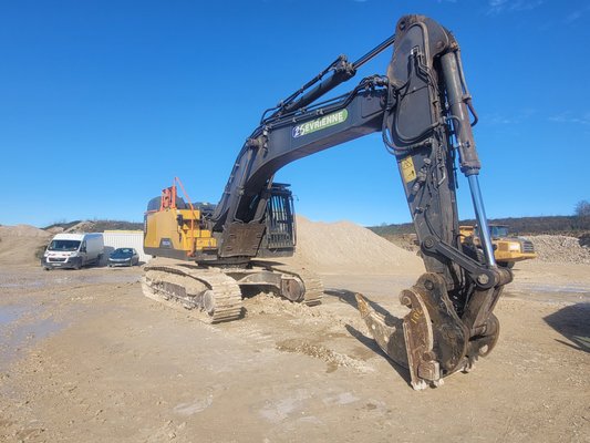Pelles sur chenilles Volvo EC380ENL