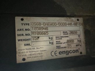 Attache hydraulique Engcon S60 - 2