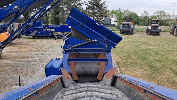 Convoyeur sur chenilles Edge FTS6548