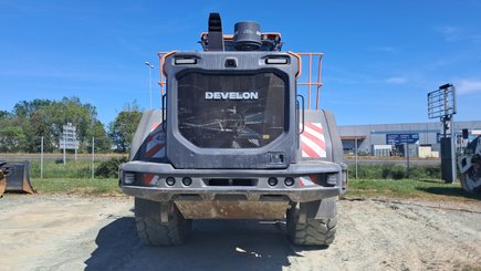 Chargeuse sur pneus Develon DL420-7 - 4