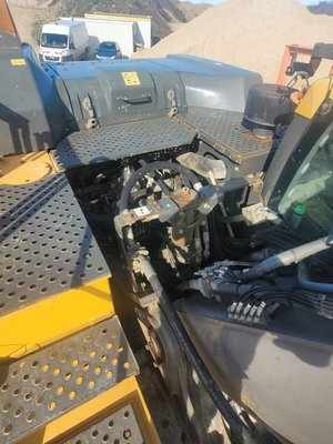 Pelles sur chenilles Volvo EC380ENL