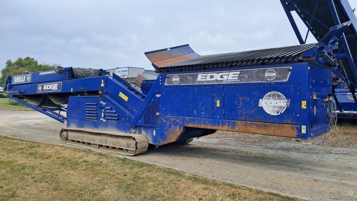 Convoyeur sur chenilles Edge FTS6548