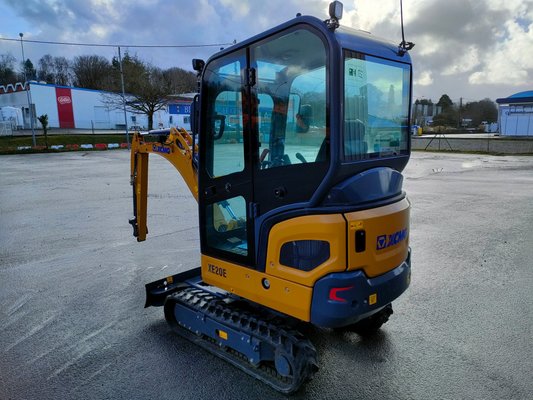 Mini pelles XCMG XE20