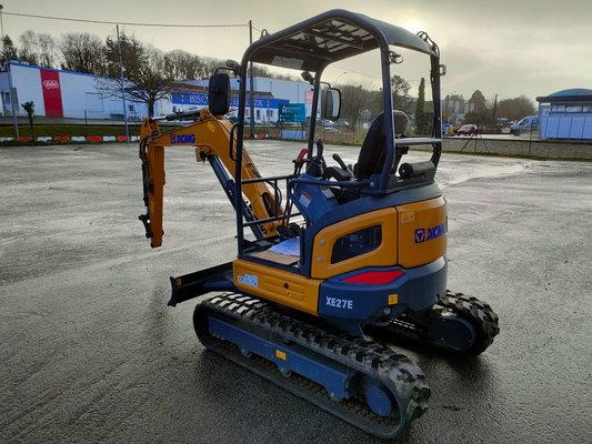 Mini pelles XCMG XE27E