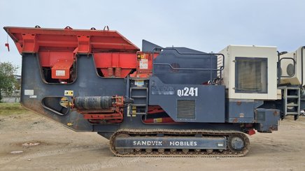 Concasseur mobile mâchoire Sandvik QJ241 - 9