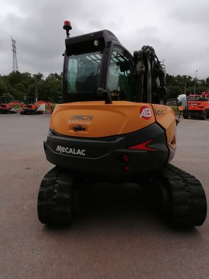 Pelles skid sur chenilles Mecalac 6MCR