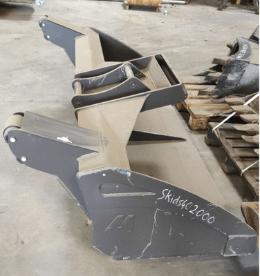 Godet chargeur - 2030 mm