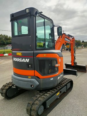 Mini pelles Doosan DX27Z-7