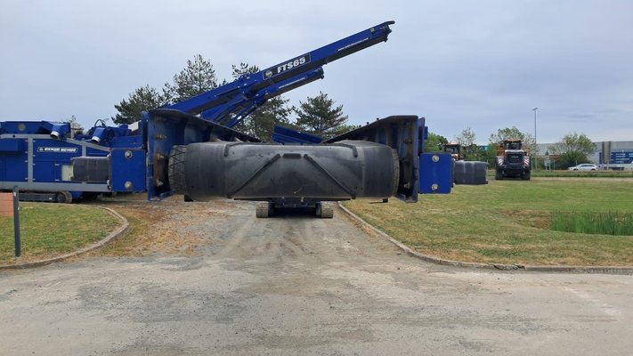 Convoyeur sur chenilles Edge FTS6548
