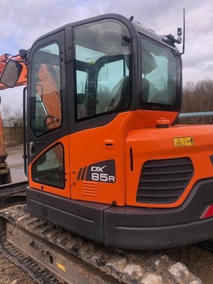 Mini pelles Doosan DX85R-3