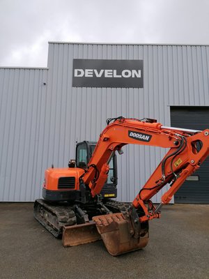 Mini pelles Doosan DX85R-3