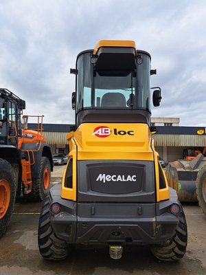 Motobasculeurs Mecalac 9MDX