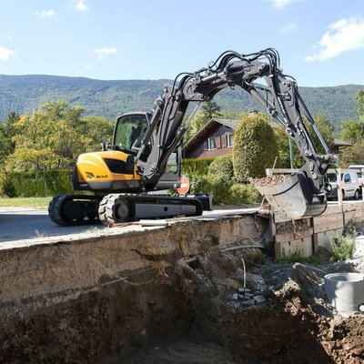 Pelles skid sur chenilles Mecalac 10MCR