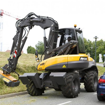 Pelles sur pneus Mecalac 12MTX